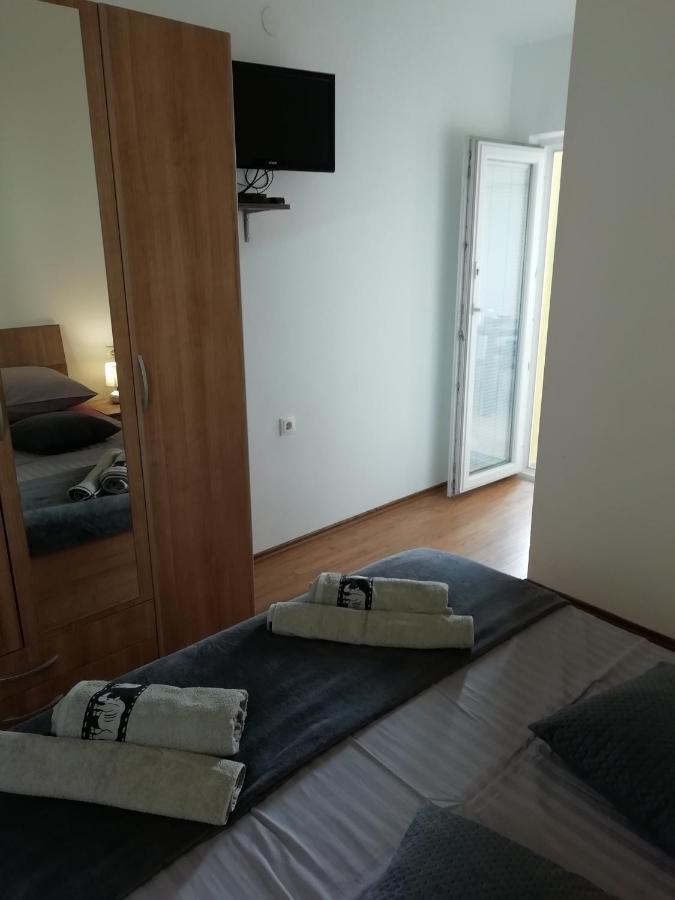 Apartman Ines Бибинє Екстер'єр фото